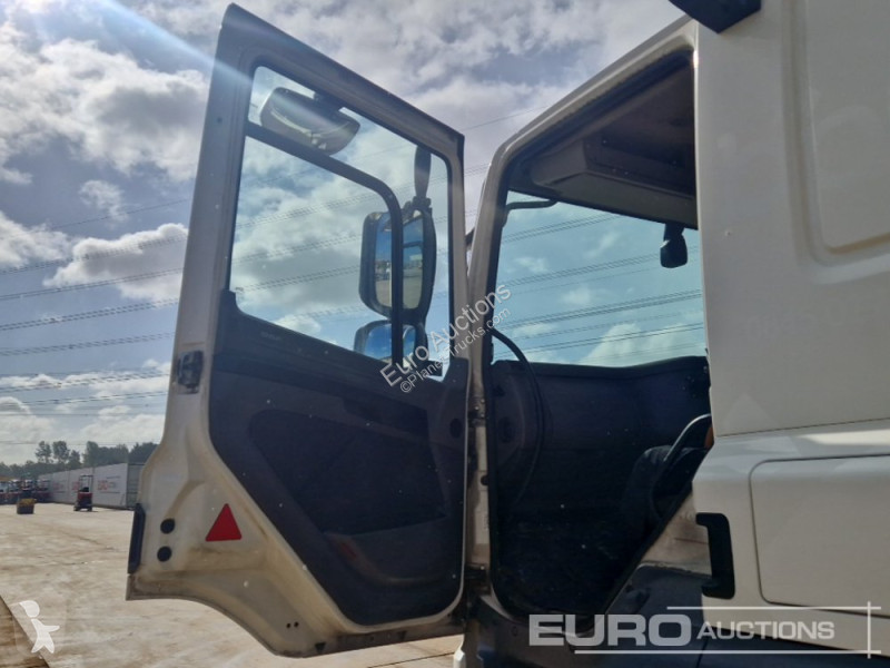 Camion  CF310