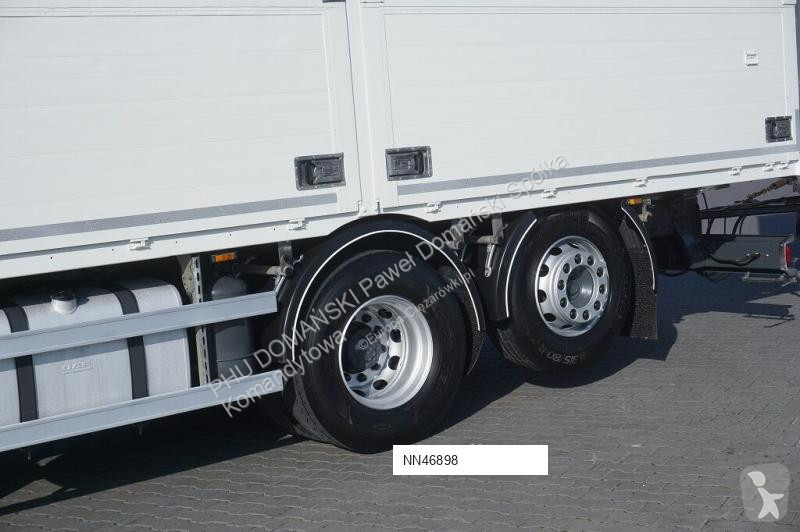 Camion remorque DAF DO PRZEWOZU NAPOJÓW