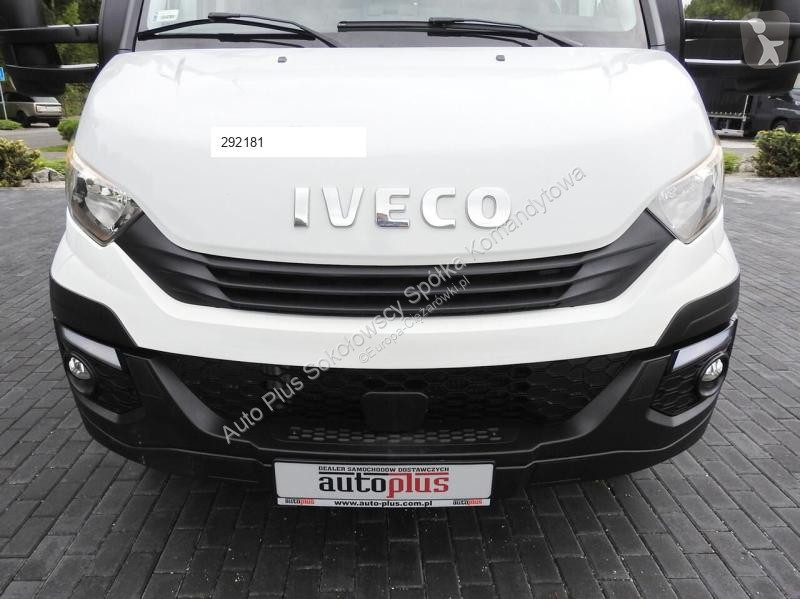 Véhicule utilitaire Iveco DAILY 70C18 PLANDEKA...