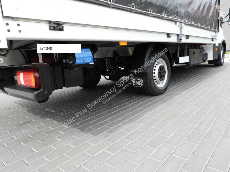 Veicolo commerciale Iveco DAILY 35S18 PLANDEKA...