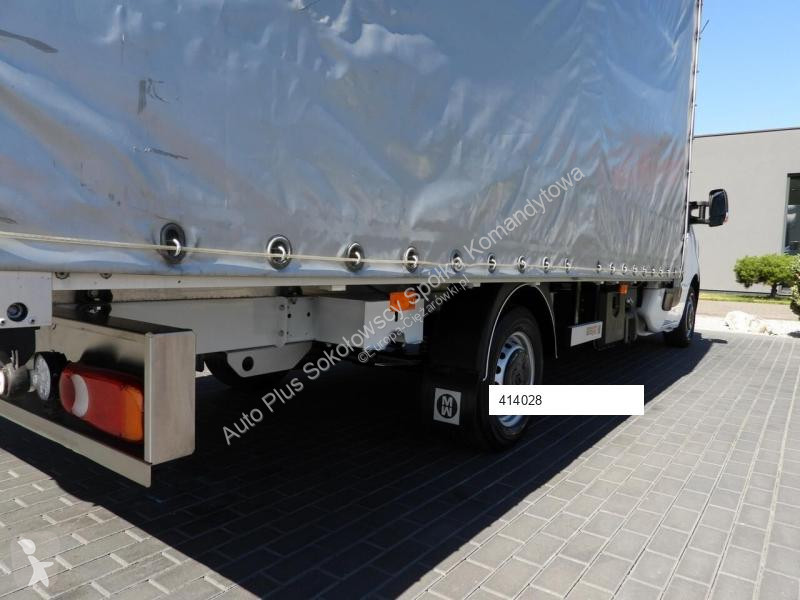 Veicolo commerciale Renault MASTER  PLANDEKA 10...