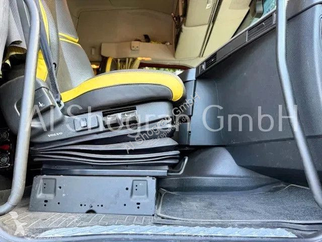 Camion Volvo FH 16.650 /6x4/Kran Epsilon...