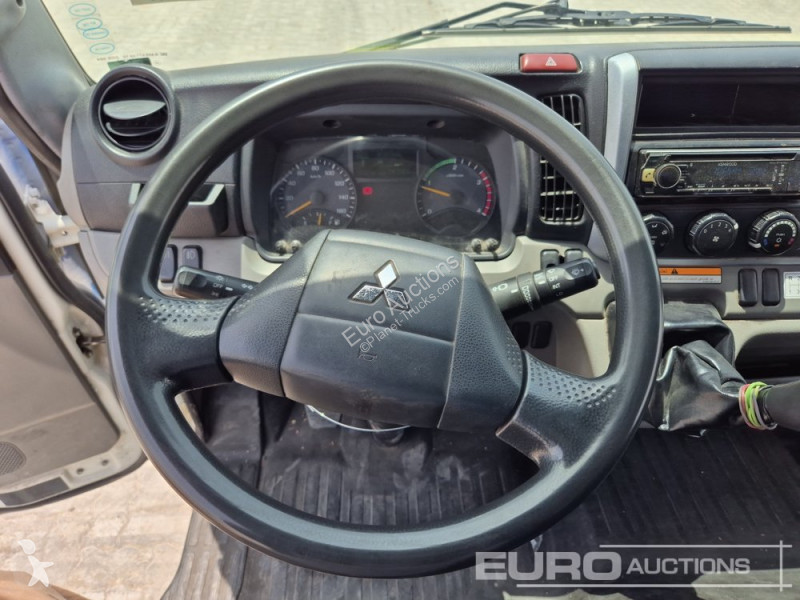 Camion Mitsubishi