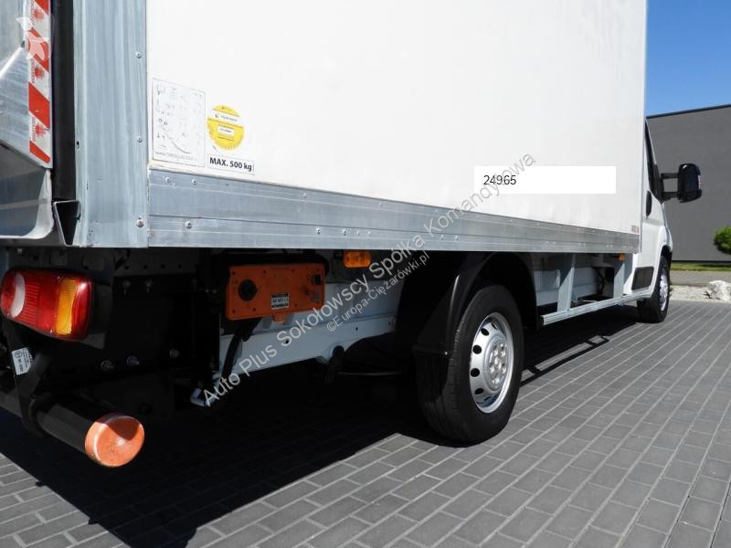 Nyttofordon Peugeot BOXER KONTENER WINDA 8...