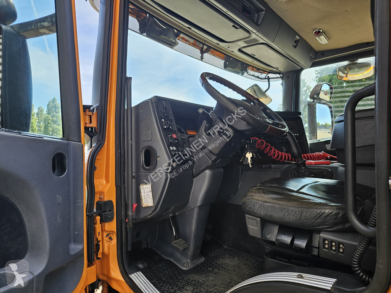 Camion Scania P420 / MANUAL GEARBOX / 10x4 /...