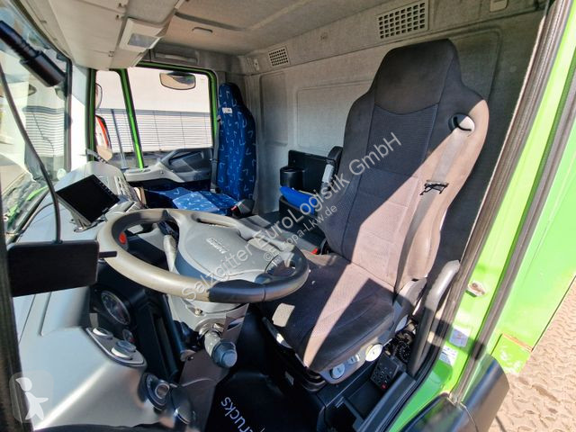 Camion Iveco 360 / Ladebordwand
