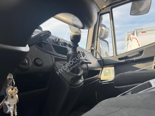 Kamion Iveco 100E190