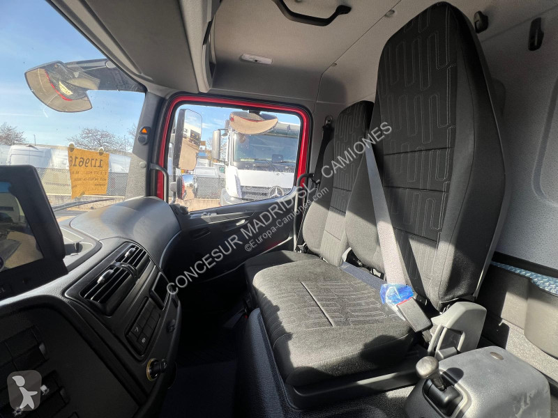 Kamion Mercedes  1218 LNR