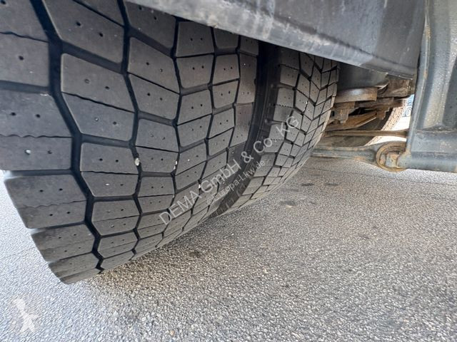Kamion Iveco...