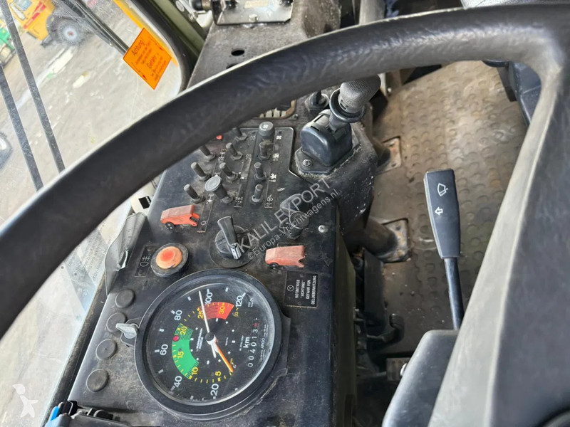 Lastbil MAN KAT 4x4 V8 Deutz Engine Open Box...