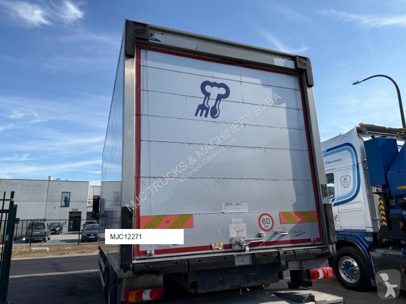 Kamion Mercedes AROCS + CARRIER + LAMBERET BOX...
