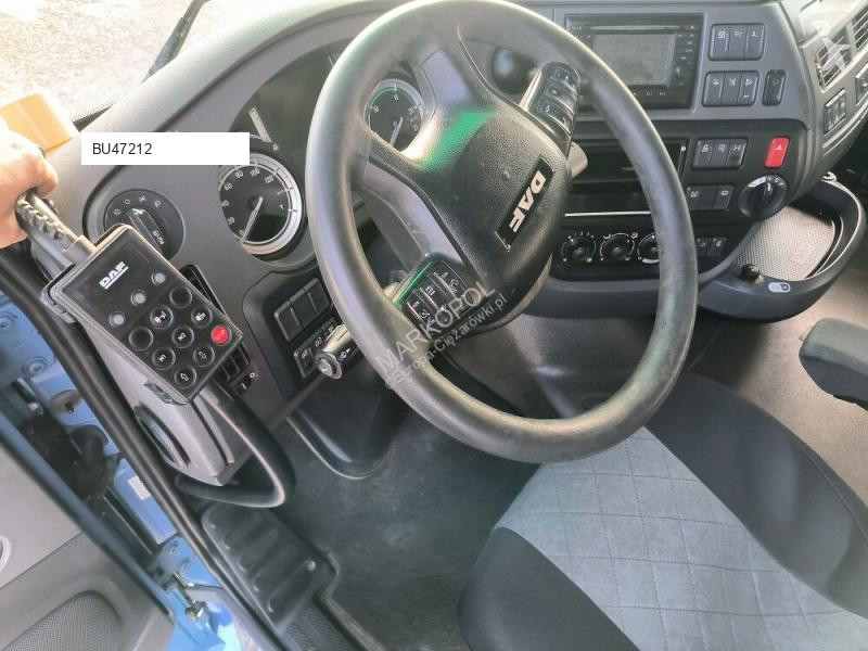 Camion remorque DAF Plandek Firanka