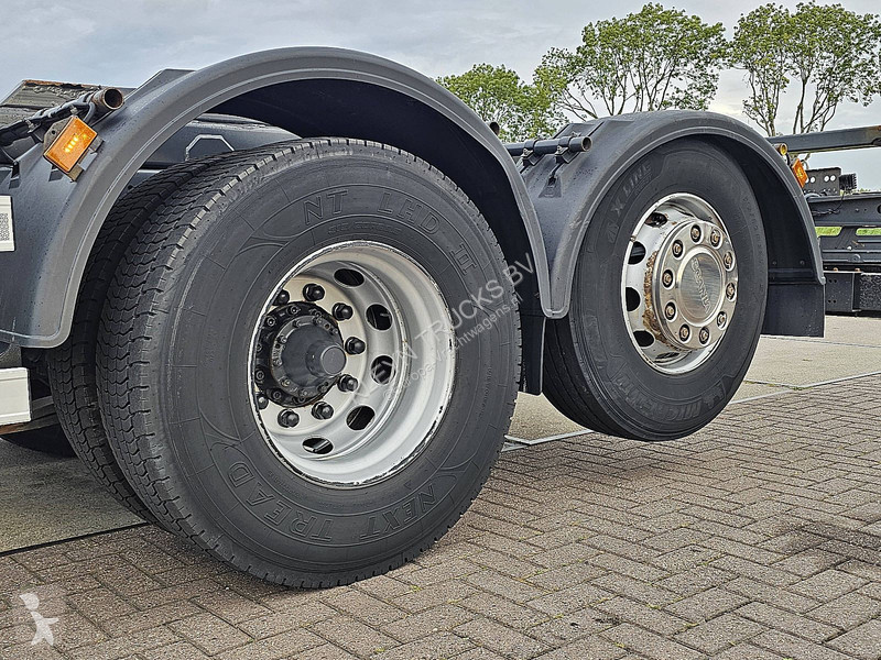 Kamion Scania 6x2*4