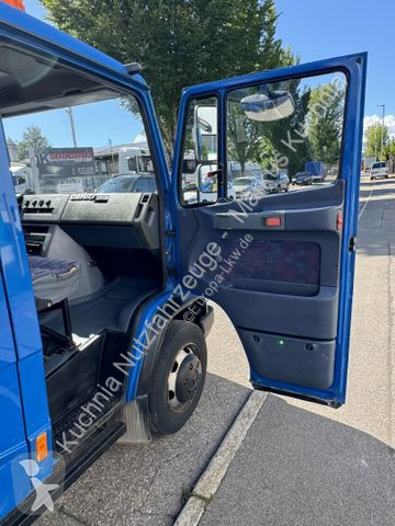 Camión Mercedes 815d Doka 3-S-Kipper 2x AHK...