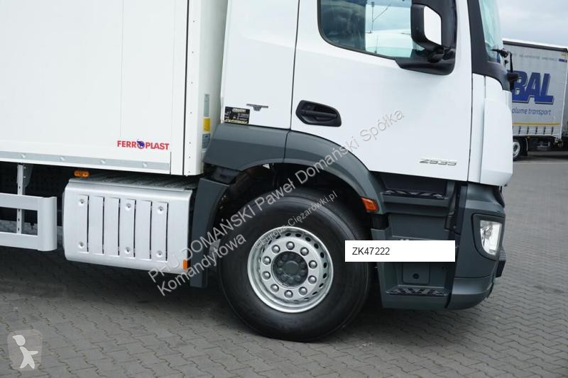 Kamion Mercedes ANTOS / / EURO 6 / CHŁODNIA +...