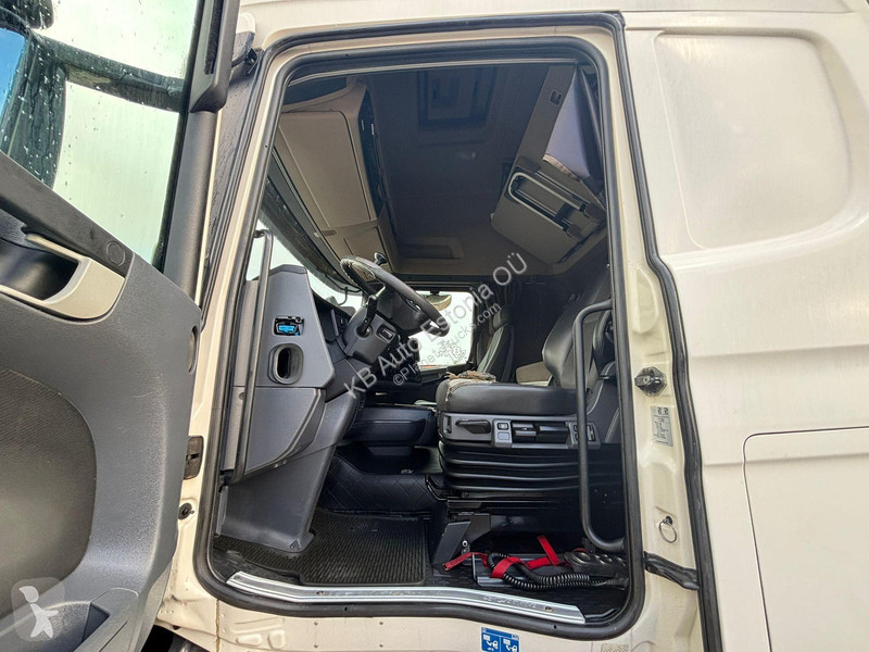 شاحنة Scania R 580 6x2*4 FOR SAE AS CHASSIS /...