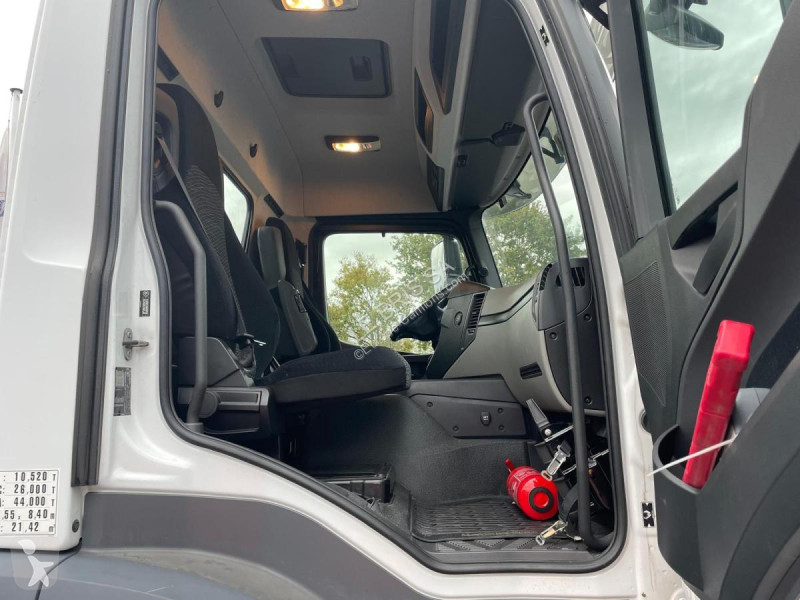 شاحنة Mercedes  ACTROS 25.40