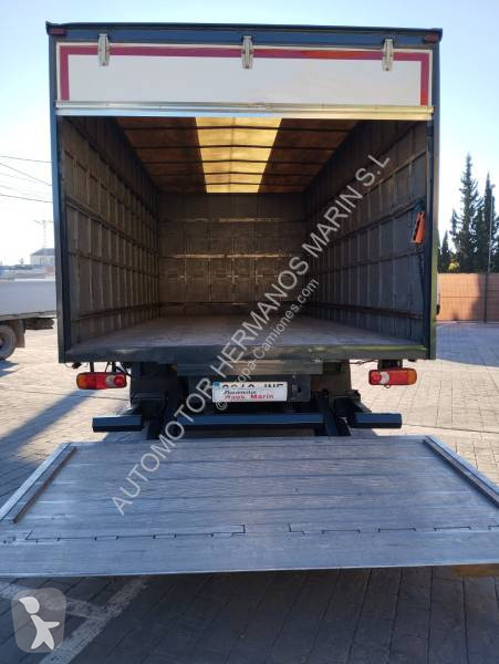 شاحنة Iveco