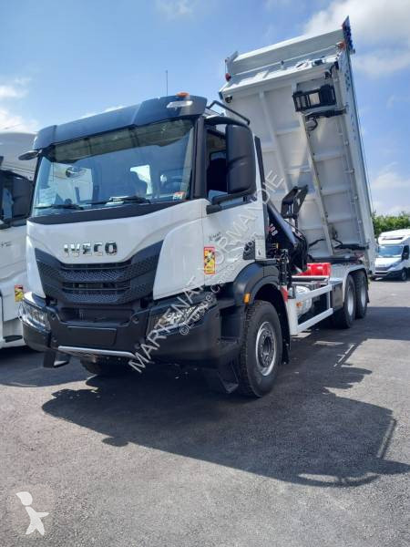 شاحنة Iveco