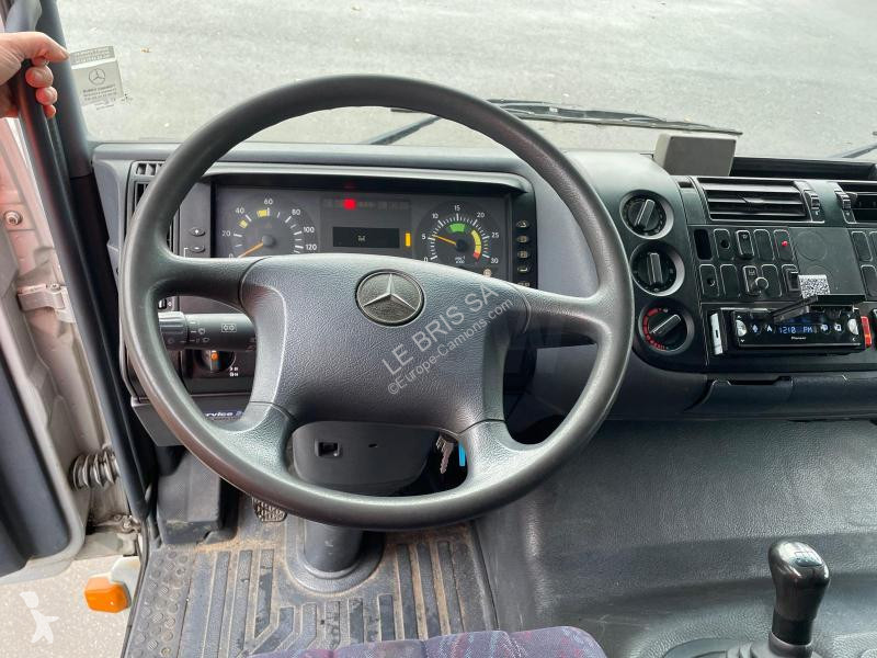 شاحنة Mercedes  ATEGO 10.23