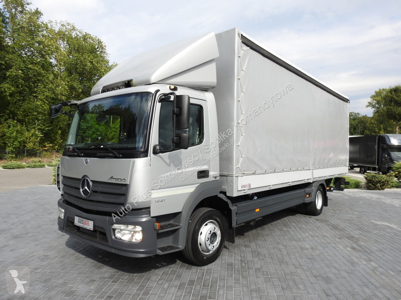 شاحنة Mercedes 1221 ATEGO