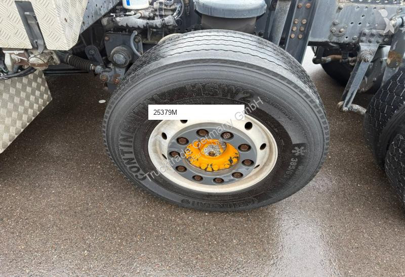 شاحنة Iveco 676 410T50-5