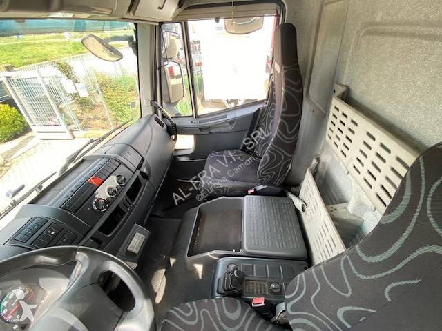 شاحنة Iveco