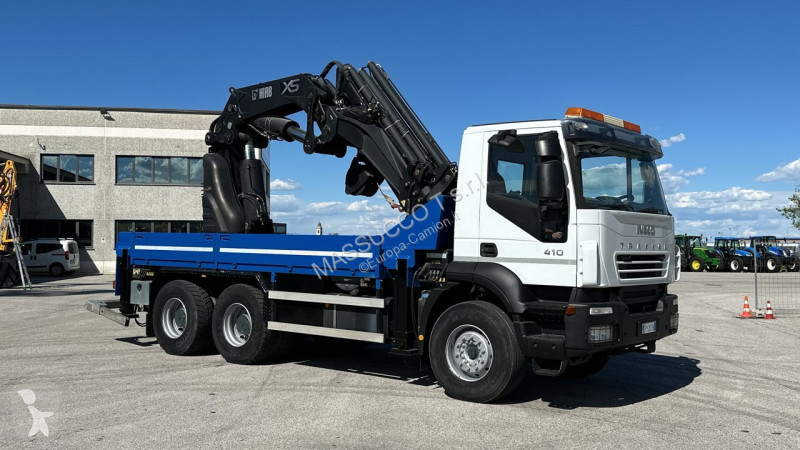 Vrachtwagen Iveco 410