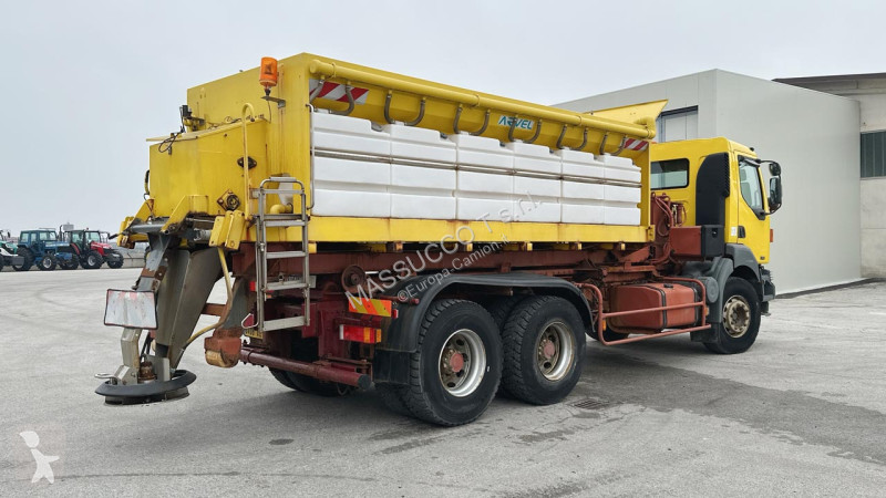 شاحنة Renault 370 DCI 6x4