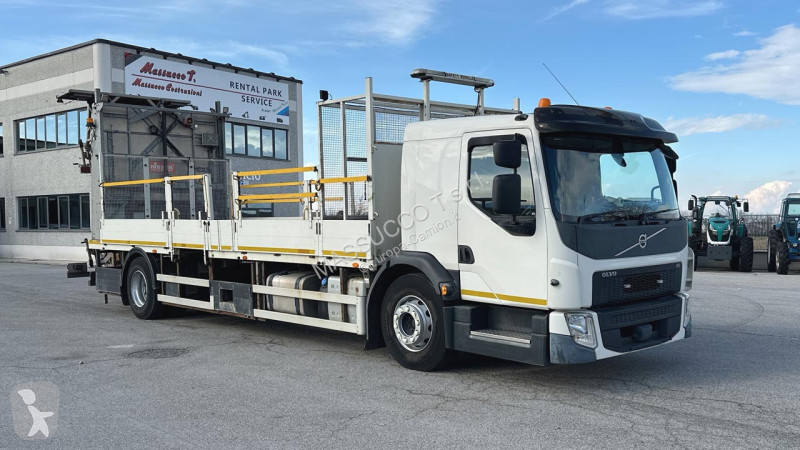 شاحنة Volvo FE 250 4X2