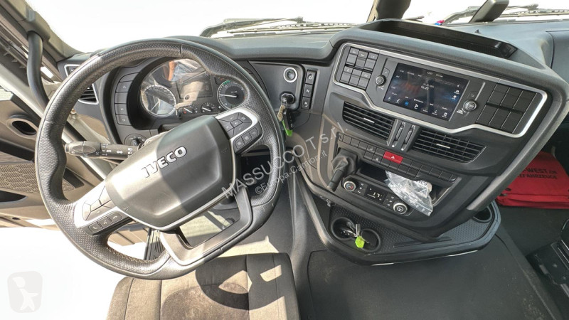 Camion Iveco 490 4x2