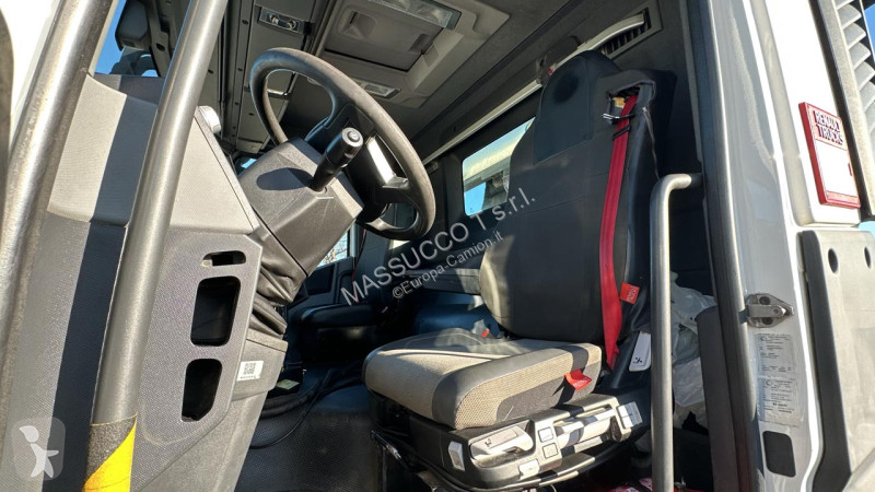 شاحنة Renault C430 6X2