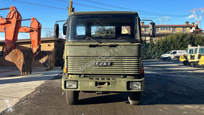 شاحنة Iveco 6x4