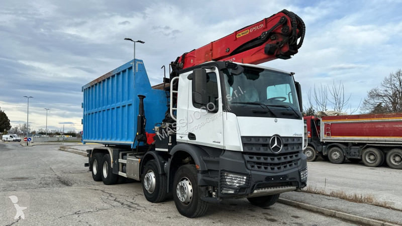 شاحنة Mercedes 4145  8x4