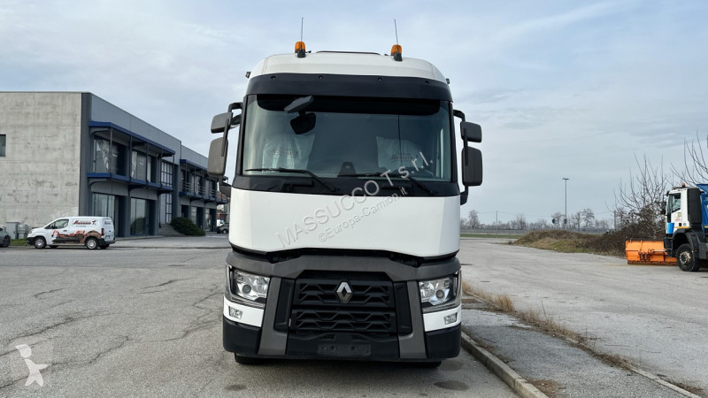 شاحنة Renault T460 4x2