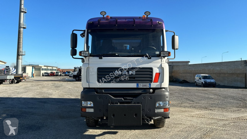 شاحنة MAN 41.390 F 8X4