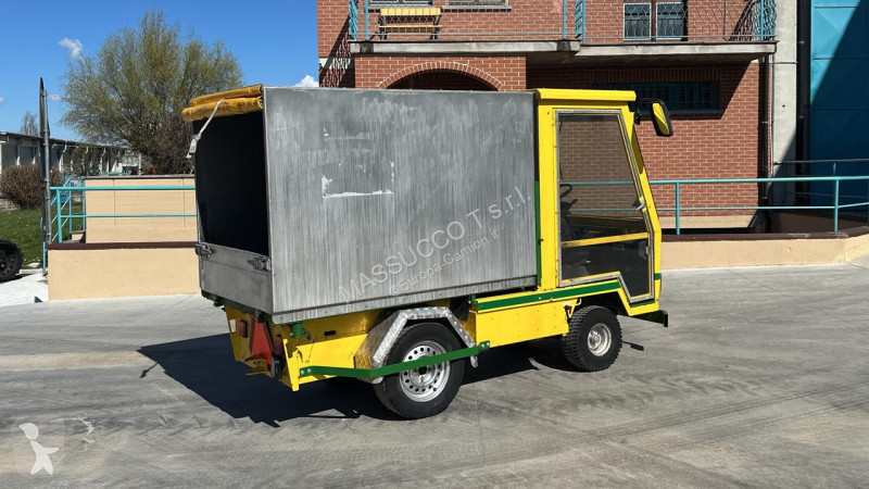 شاحنة Schmitz Cargobull MK 1700E 4X2