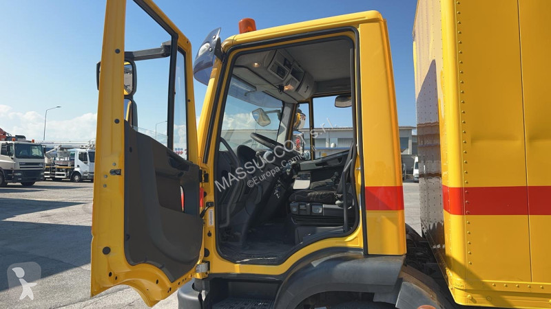 Camion  ML120E18