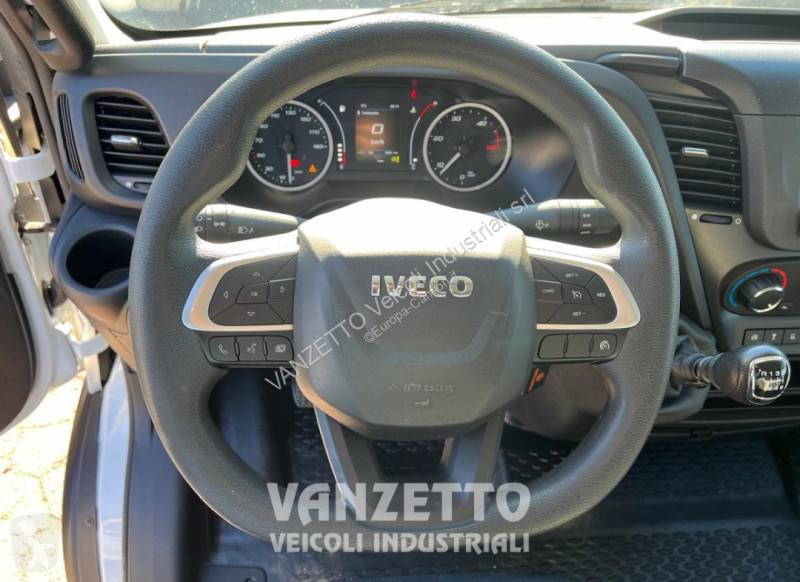 شاحنة Iveco