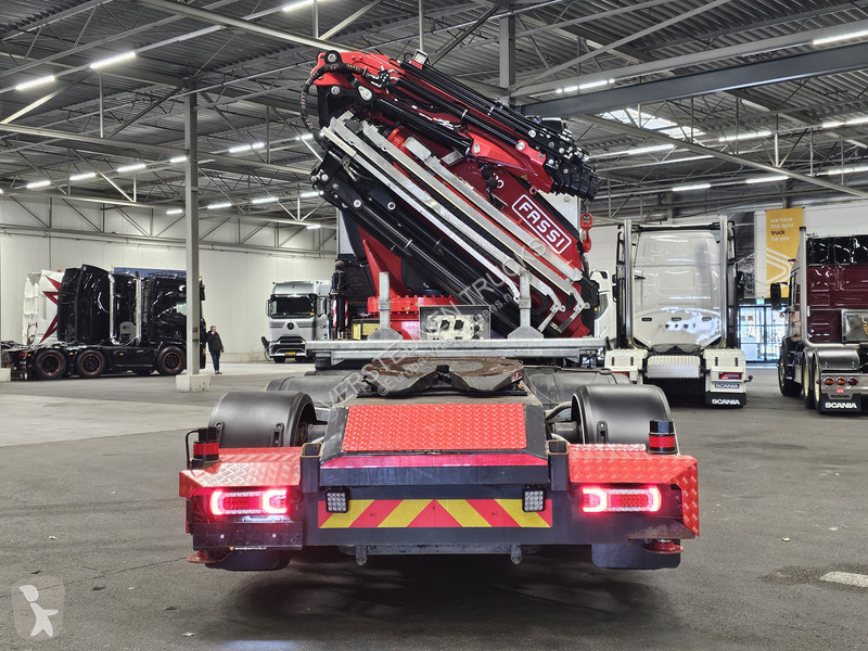 شاحنة Mercedes 3353 8x4 / FASSI 71 T/M + JIB /...