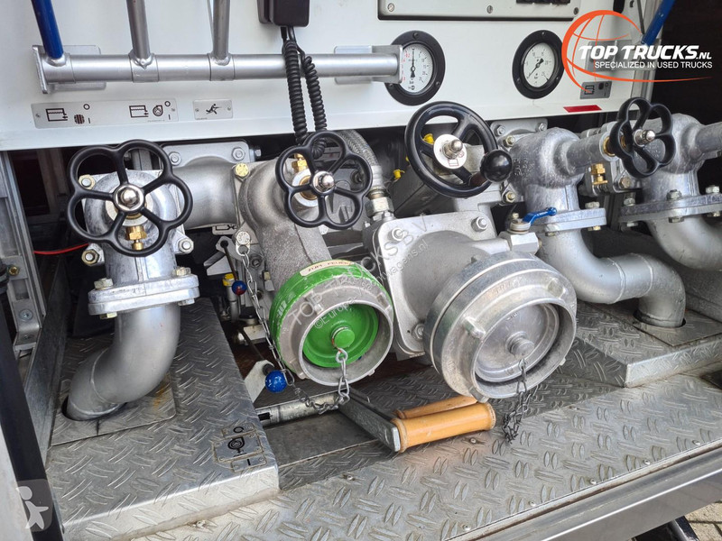 شاحنة Iveco 135 E24 Euro Fire 4x4 -1600 ltr...