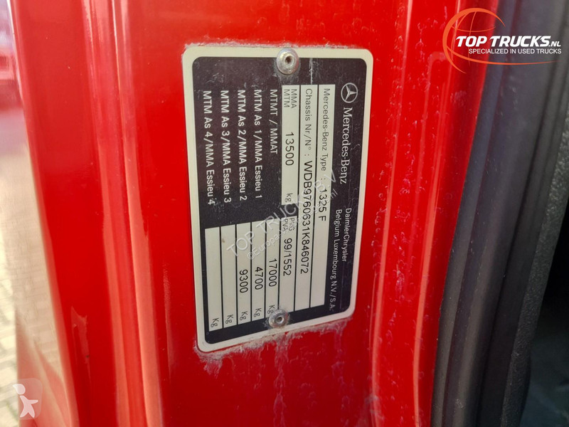Camion Mercedes 1325 1.600 ltr -Brandweer,...