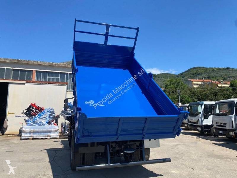 شاحنة Iveco