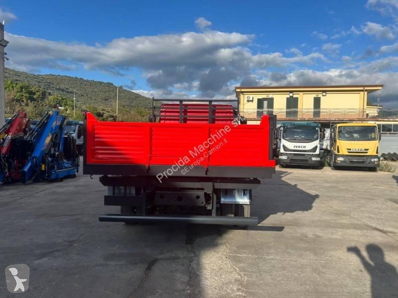 شاحنة Iveco