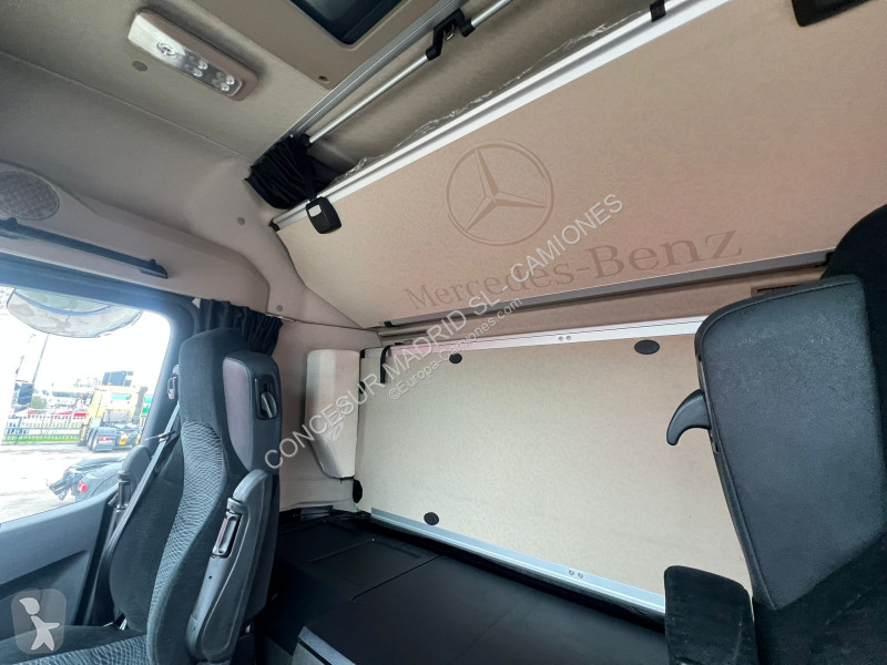 شاحنة Mercedes  2553 L BDF