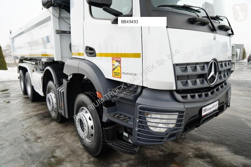 شاحنة Volvo FMX