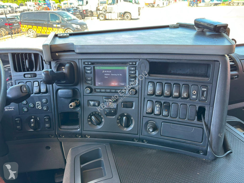شاحنة Scania P 320 6x2*4 AXO D186VA-2 / PATFORM...
