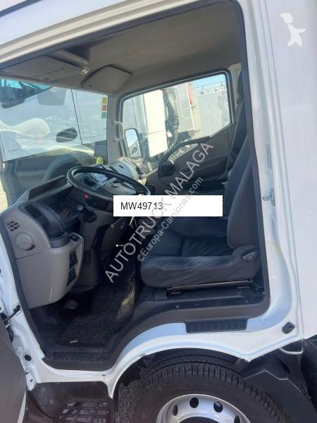 شاحنة Nissan NT400 35.14 FRC -20