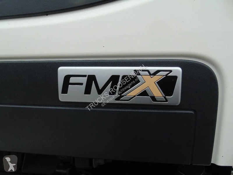 شاحنة Volvo 500 + 4x4 + HMF 4020 5x + JIB 4x 30...