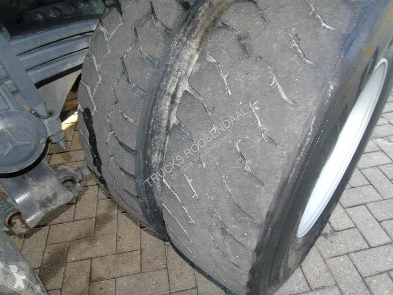 Camion Mercedes 3348 + TRI TIPPER + 6X4 + EURO 6